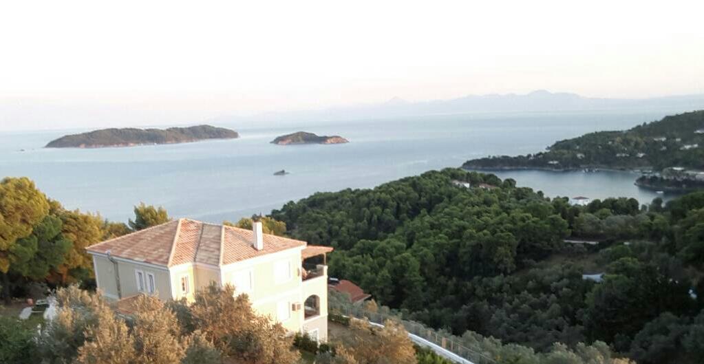 Villa Iliotropio Ахладиес Экстерьер фото